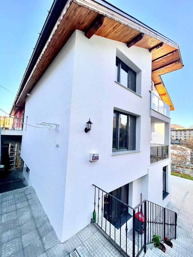 Loft Apartment With A Great View Of Ardino Exterior photo